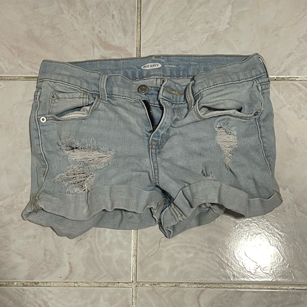 OLD NAVY RIPPED DENIM SHORTS